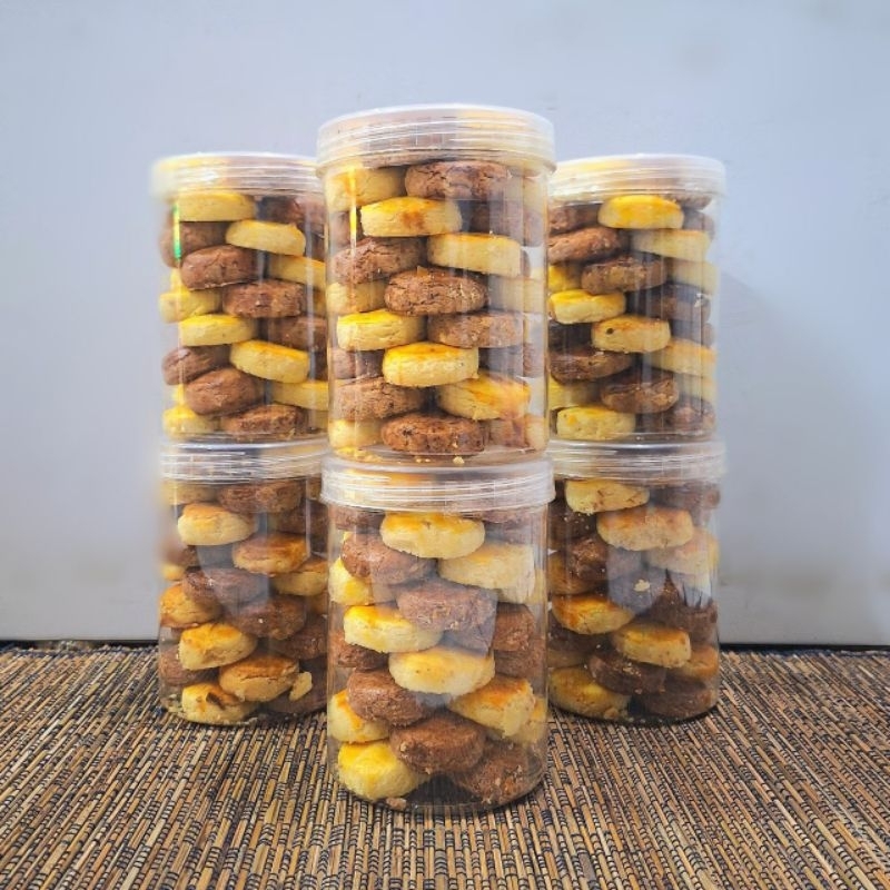 

Kue Kacang Mix berat 500gram | kue Kacang enak selalu frash