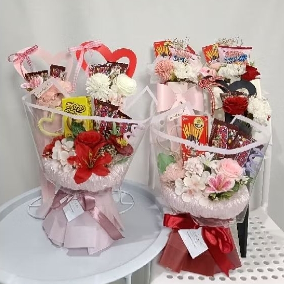 

VALENTINE'S DAY GIFT | SNACKQUET | hampers / gift / birthday / bunga / coklat / wisuda / graduation / souvenir / valentine