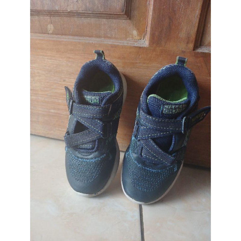 PRELOVED SEPATU ANAK SKECHERS GO RUN