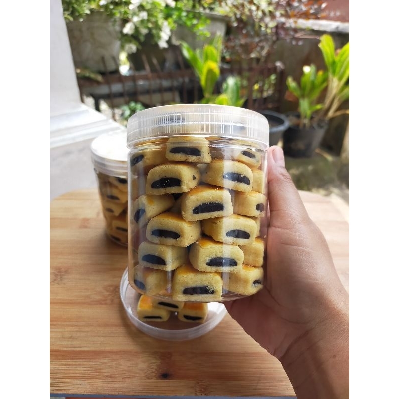 

nastar coklat stik 350gr