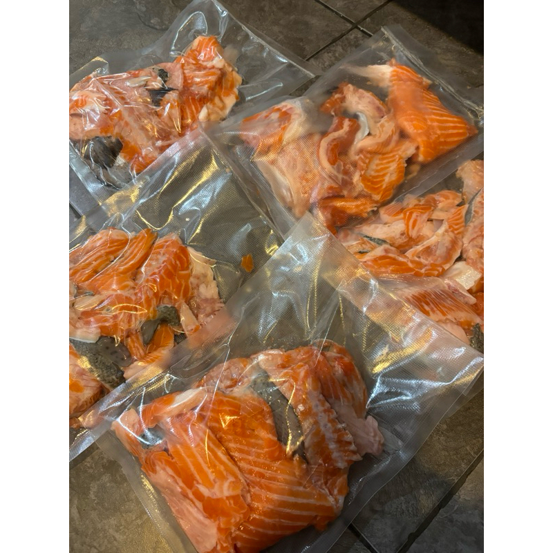 

TETELAN SALMON | SALMON BELLY | SALMON TRIM