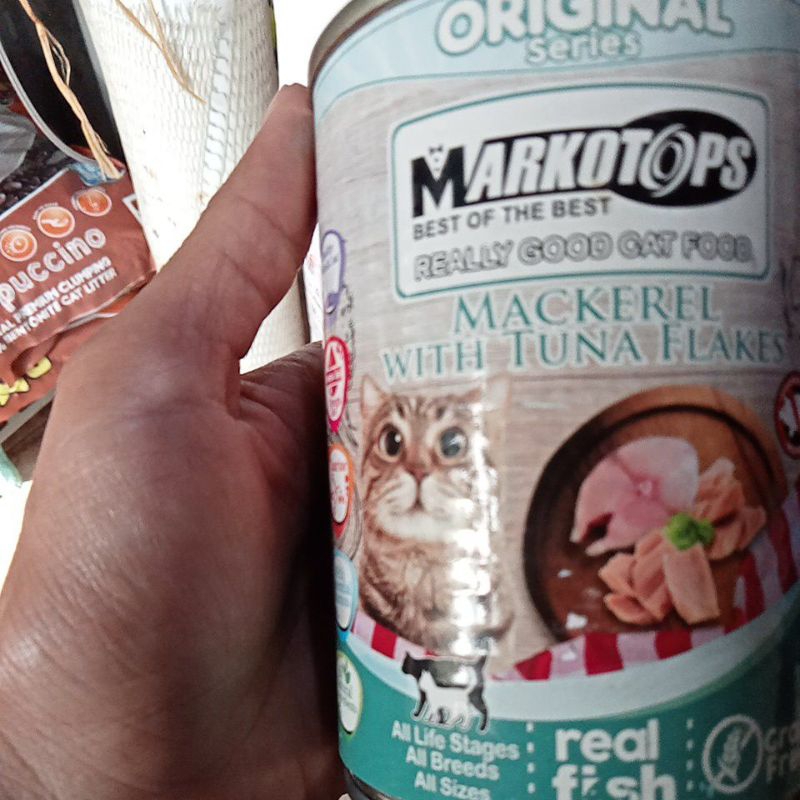 

Markotops kaleng 400 gram ( Mackerel with tuna flakes )