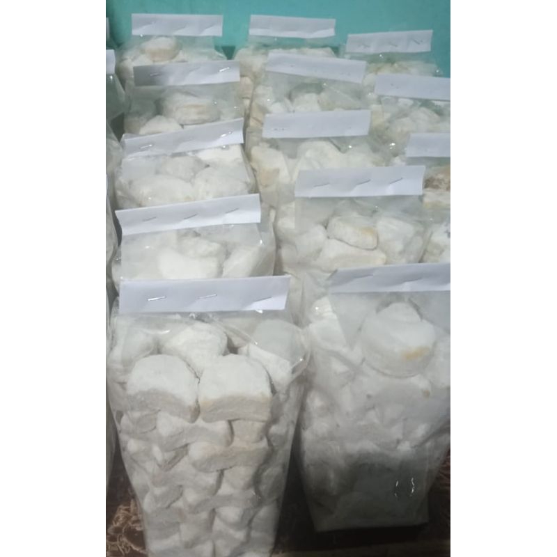 

Kue Salju Manise Panawuan