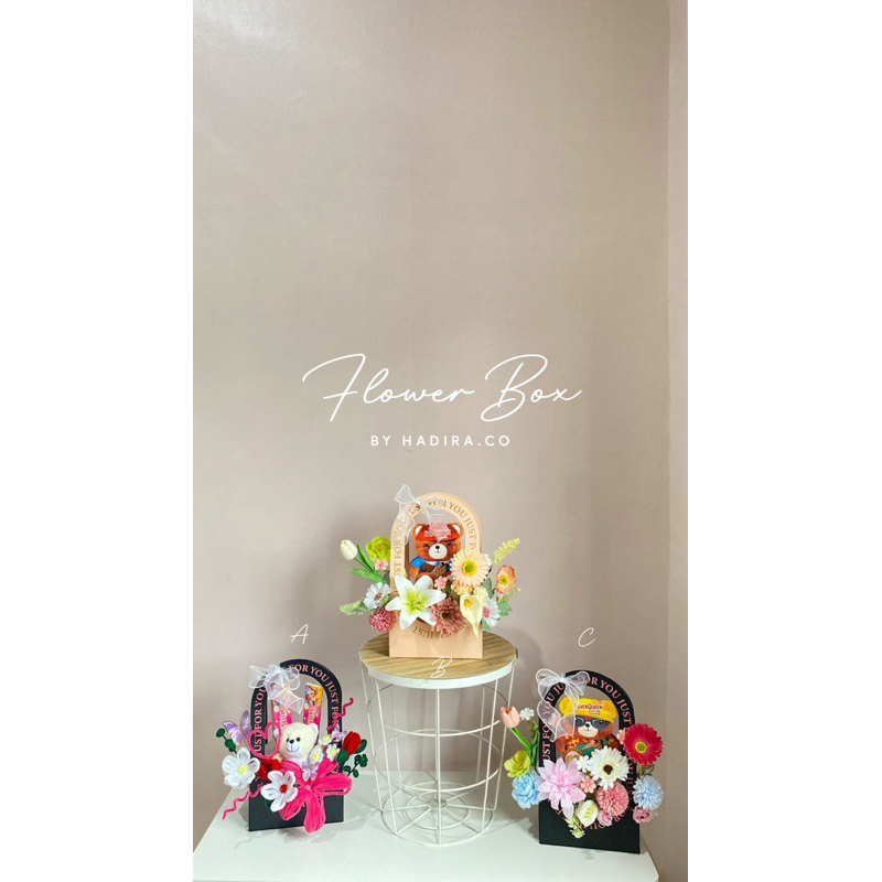 

Flower Box | Flower Box Valentine Medan |Flower Box Valentine |Hadiah Valentine Medan |Kado Valentine Medan