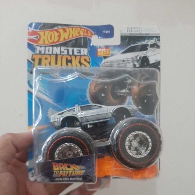 Hot Wheels Monster Trucks Mainan Mobil Iced Time Machine