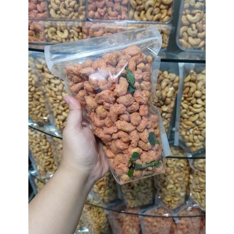 

kacang mede rasa Balado Thailand