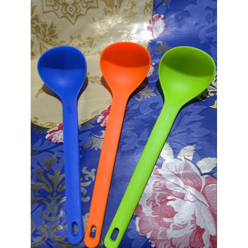 irus sayur plastik/ irus plastik / centong sayur