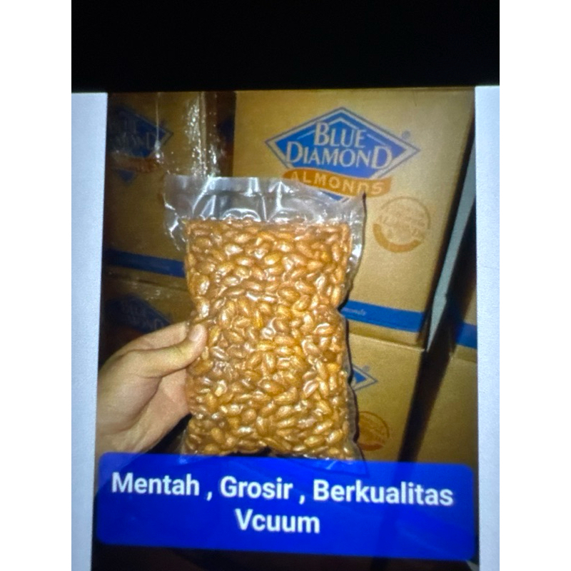 

ALMOND RAW 1KG / ALMOND MENTAH PREMIUM QUALITY USA