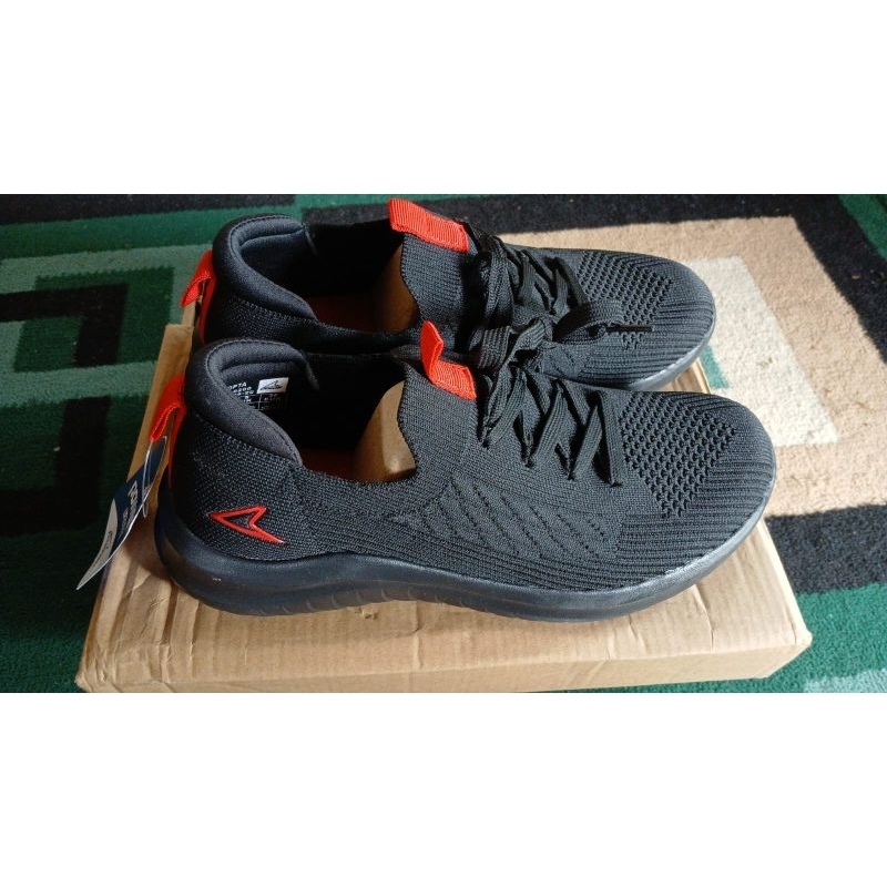 Sepatu power bata warna hitam sepatu sekolah