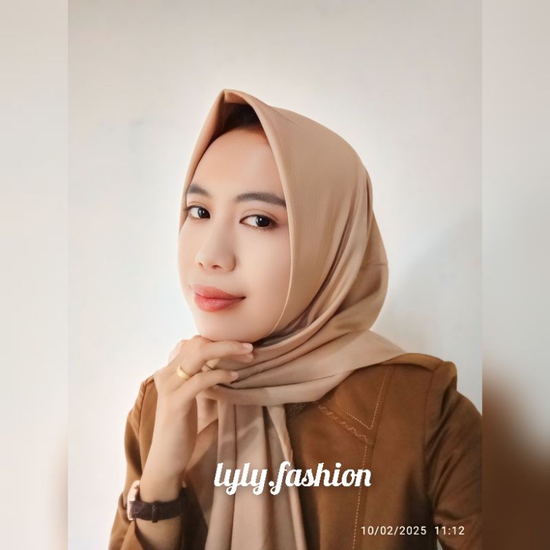 Hijab Polos Voal Premium Lasercut Hijab Polos Segi Empat Free Pouch