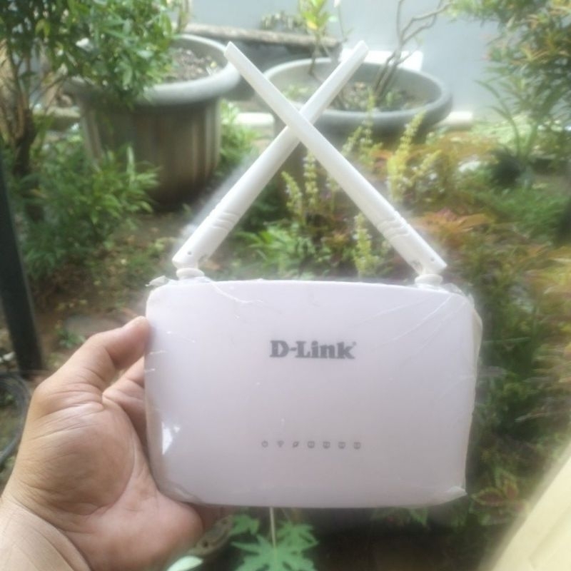RUTER D-LINK DIR612 + ADAPTOR