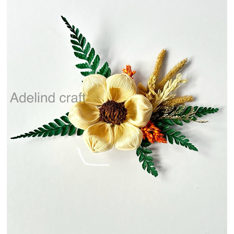 rangkaian bunga sudut / rangkaian bunga hampers / hiasan bunga kering