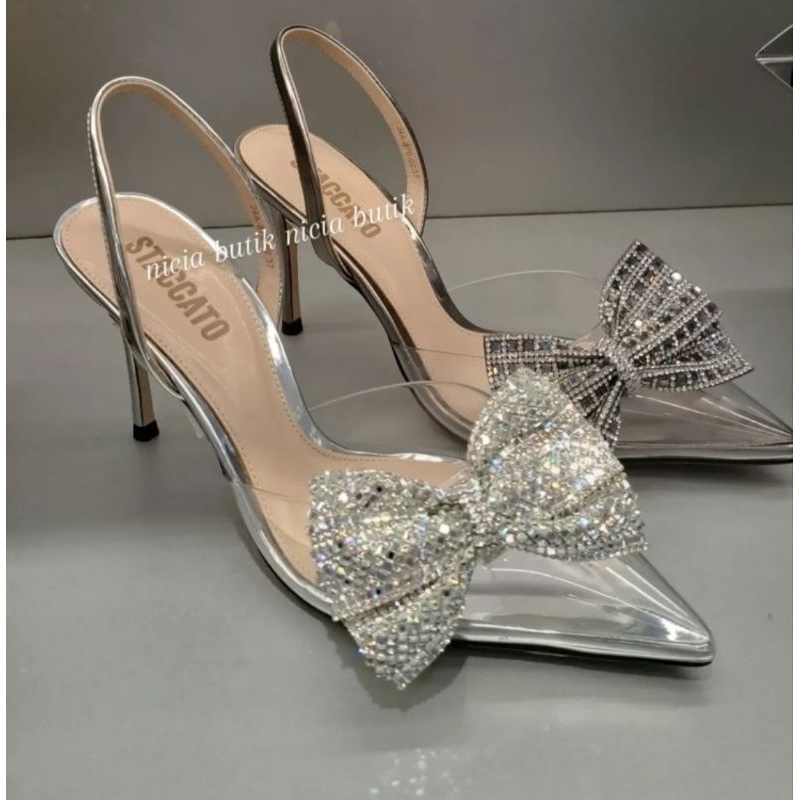 heels staccato pita blink