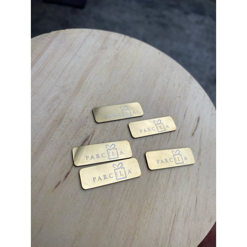 

label gold besi tanpa lubang stanlees