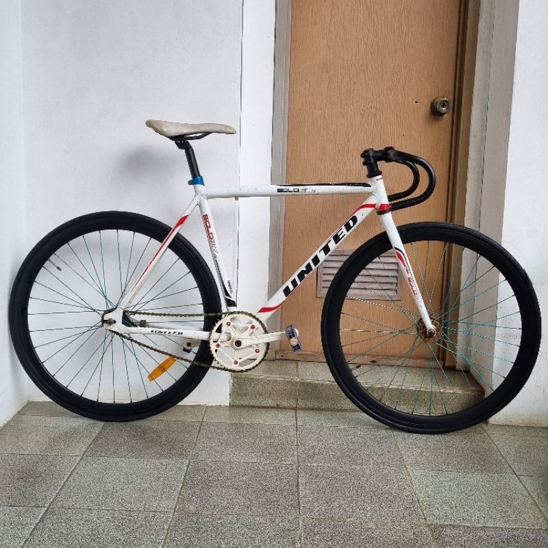 fullbike fixie soloist 71 torpedo. alloy. size 52