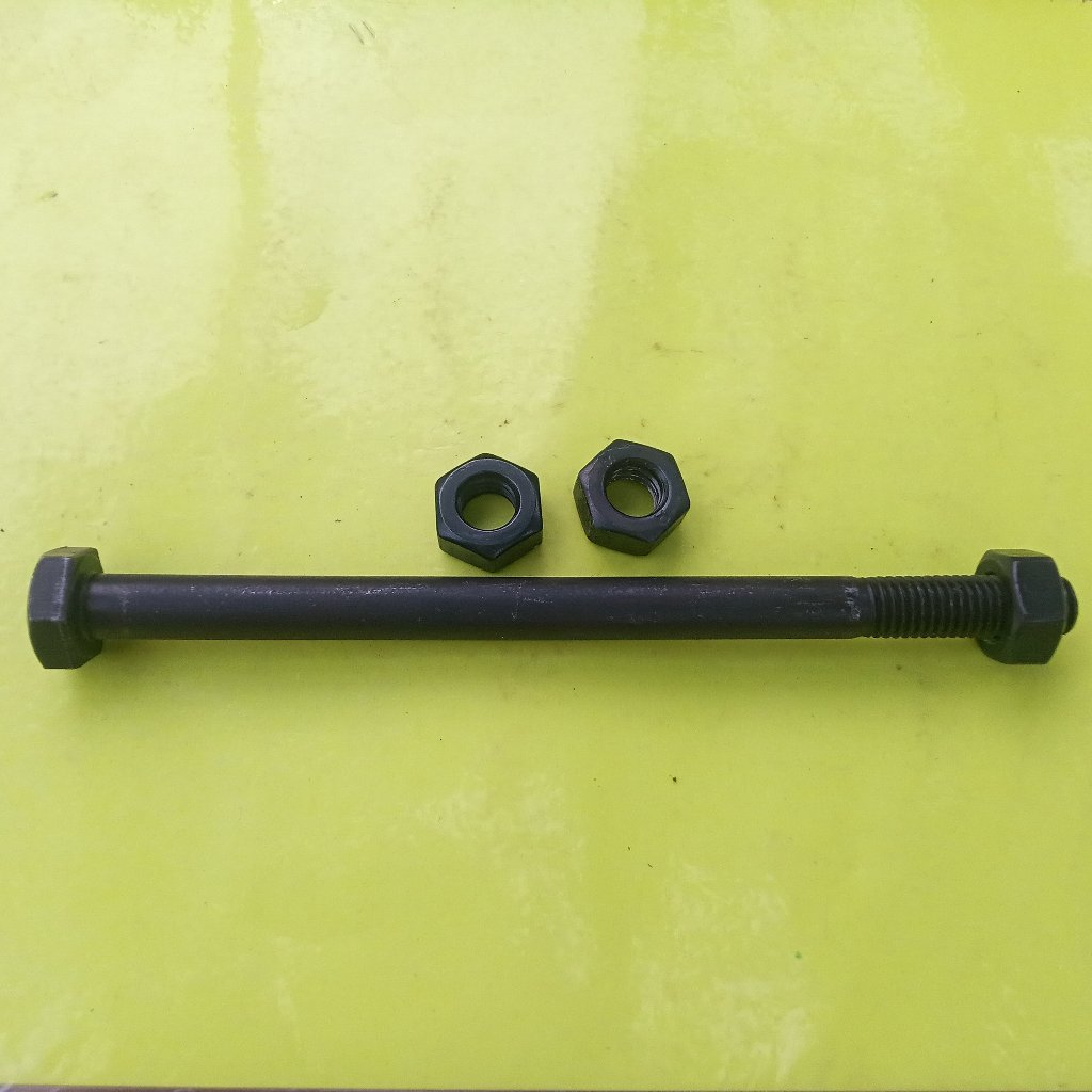 BAUT BAJA HTB 8.8 M20 X 150 HALF DRAT / BAUT 30 KUNCI 30 / BAUD HALF DRAT 30 / BAUT BAJA M20 X 150 H