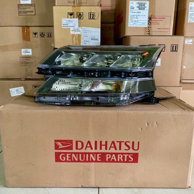 Head Lamp/Lampu Depan Kiri Avanza Xenia 2019 2020 2021