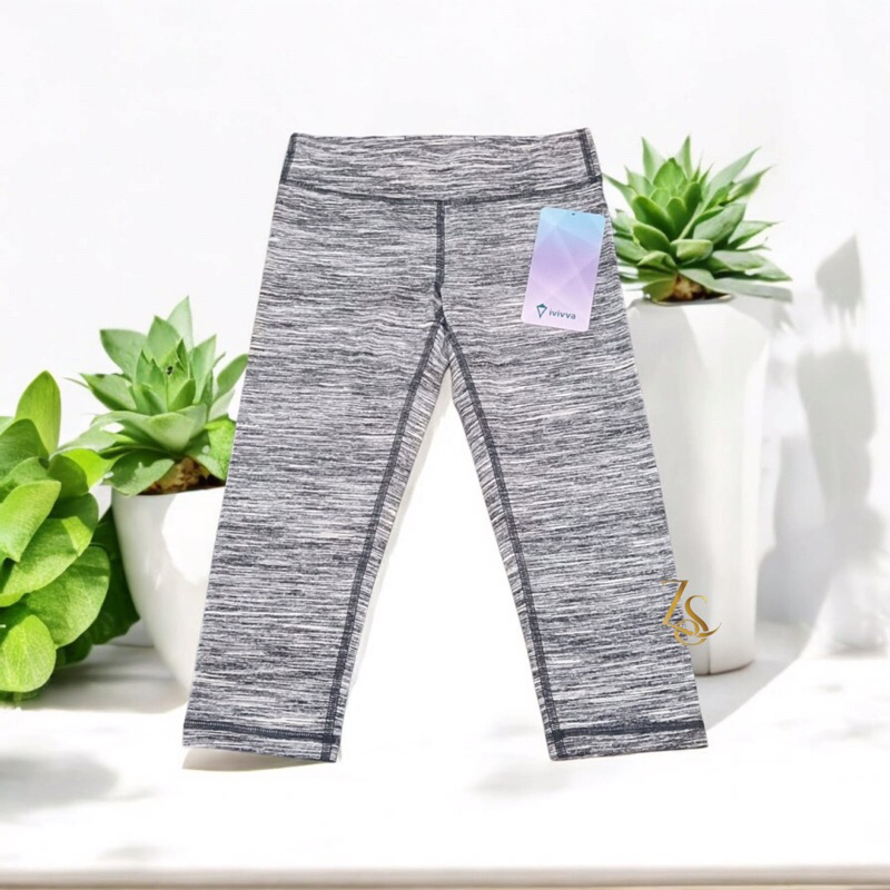 Ivivva by Lululemon Rhythmic Crop Luxtreme Leggings Gray Size 12
