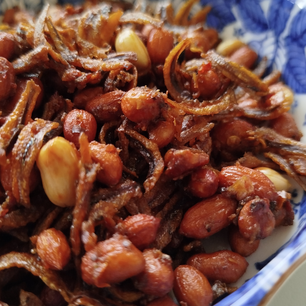 

Lauk Kering Siap Santap Orek Teri Kacang 250gr | Teri Bola Manis Pedas