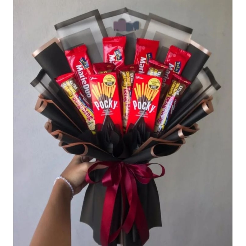 

Buket coklat, isi pocky 45g / buket coklat
