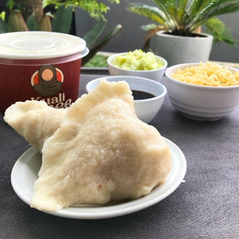 

Pempek Palembang Frozen Pempek Kapal Selam Isi 2pcs vakum + 1 Botol Cuko 100ml