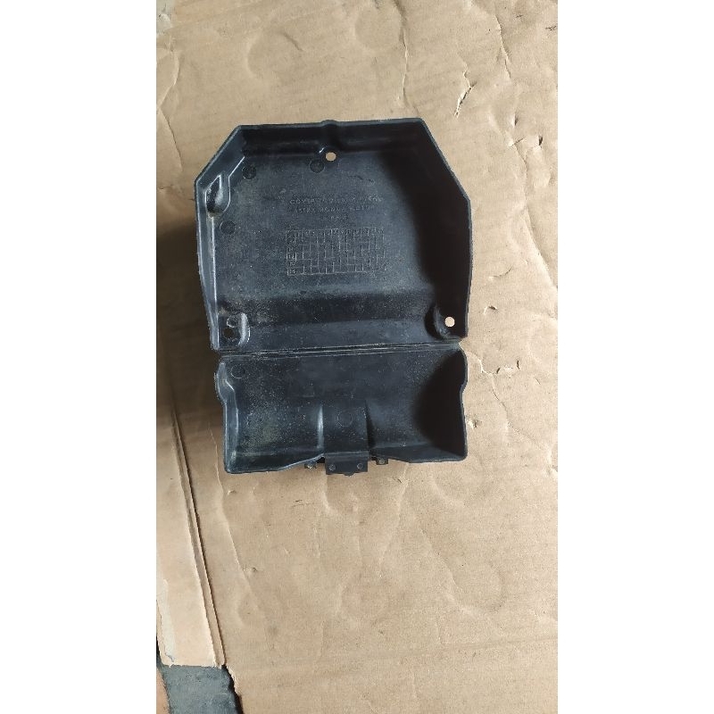 cover tutup aki Honda Megapro monoshock fi bekas original