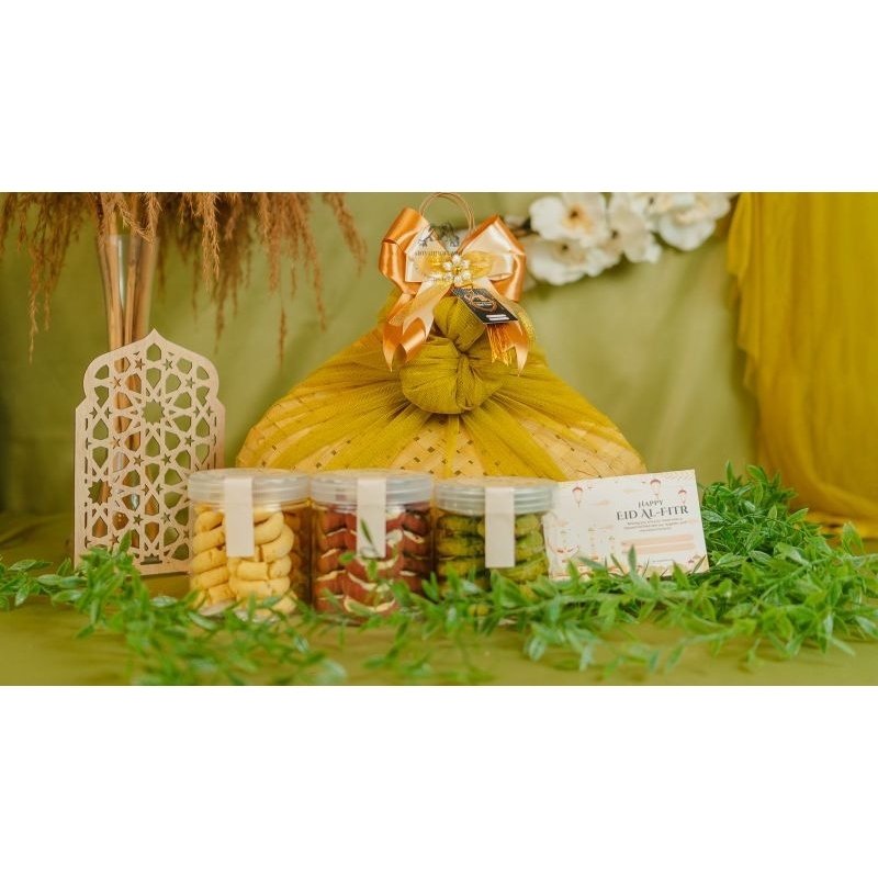 

Hampers Premium / Hampers Lebaran Idul Fitri Attar Set