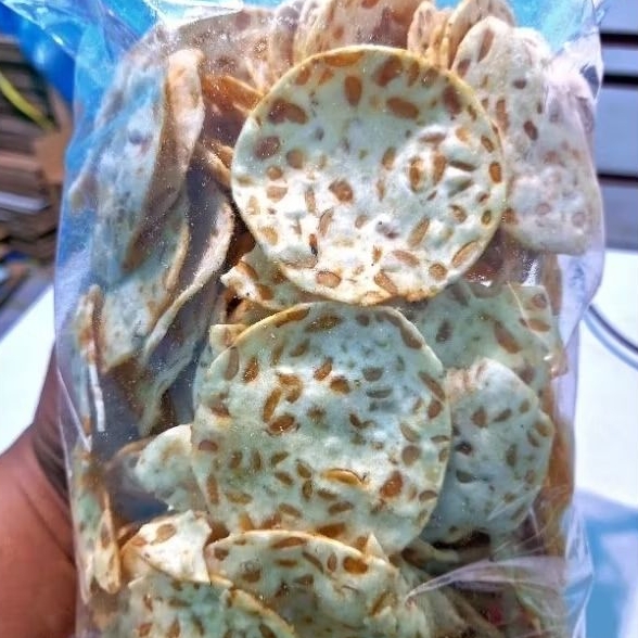 

keripik kripik krupuk kerupuk tempe sagu goreng 1kg gram gurih asin pedas balado