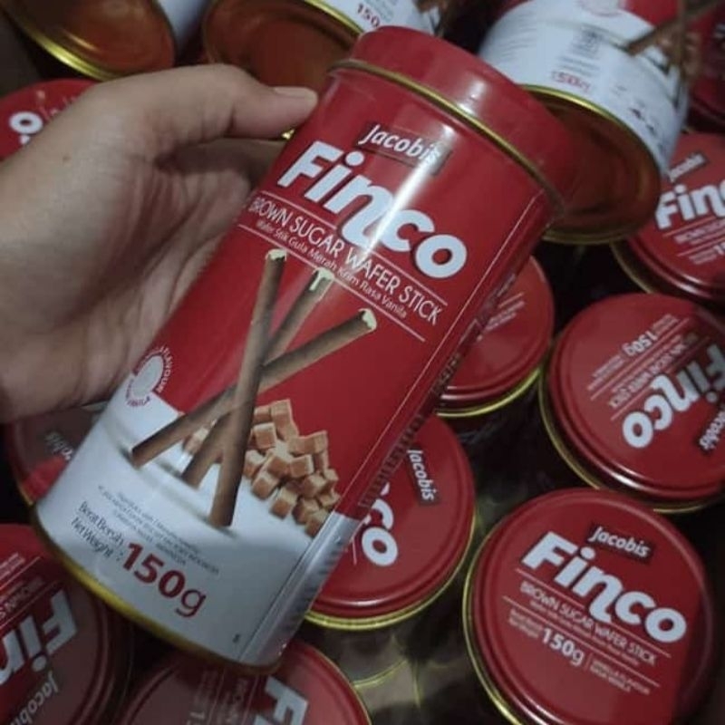 

FINCO WAFER STICK BROWN SUGAR KEMASAN KALENG 150GR