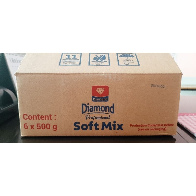 

1 Dus = 3 Kg ( 6 Pc @ 500 gram ) Vanilla Powder Soft Ice Cream Diamond Powder Soft Mix Vanilla