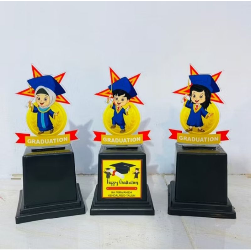Piala Wisuda TK Model Bintang - Plakat untuk Wisuda TK/Paud Bahan Akrilik