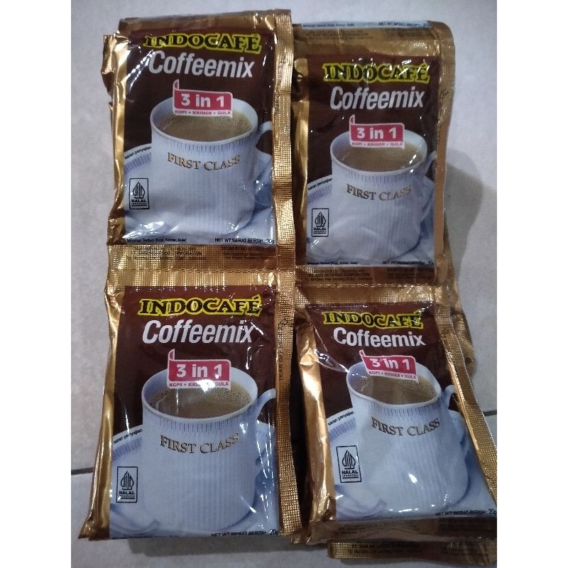 

Kopi Indocaffe Mix 20 gr indocafe coffemix