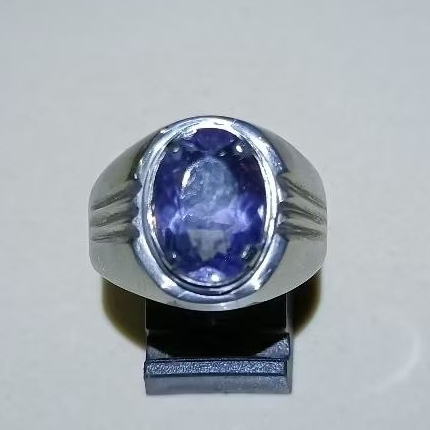 natural colour change fluorite ring monel plus memo