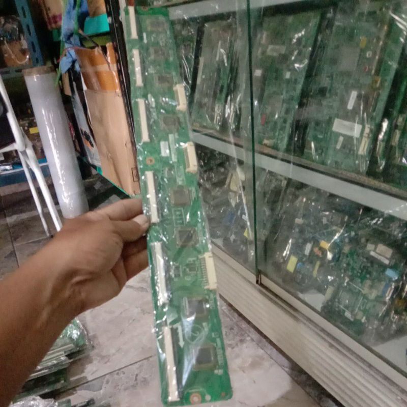 Buffer TV plasma Samsung Type 43E490