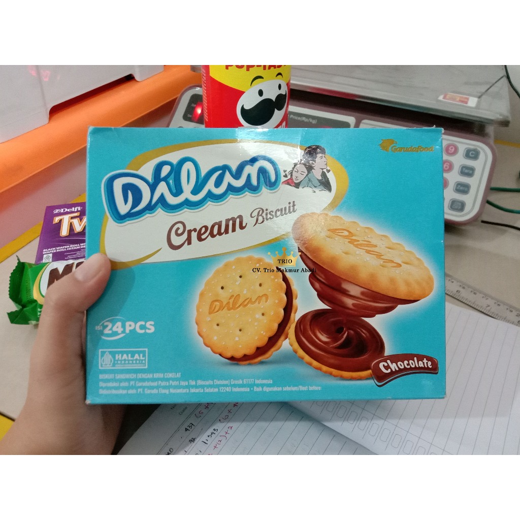 

Dilan Sandwich Cream Biscuit Choco 24s