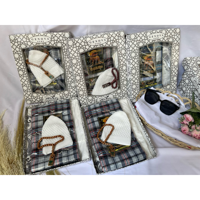 Hampers | Parcel | Souvernir Lebaran Eksklusif: Baju Koko | Sarung | Peci | Tasbih | Hadiah Idul Fit