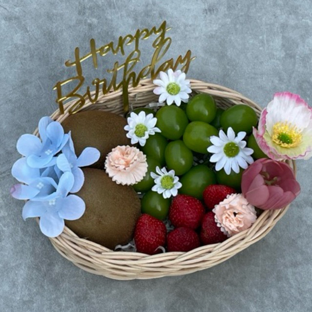 

Mini Fruit Basket by Sagala Moments