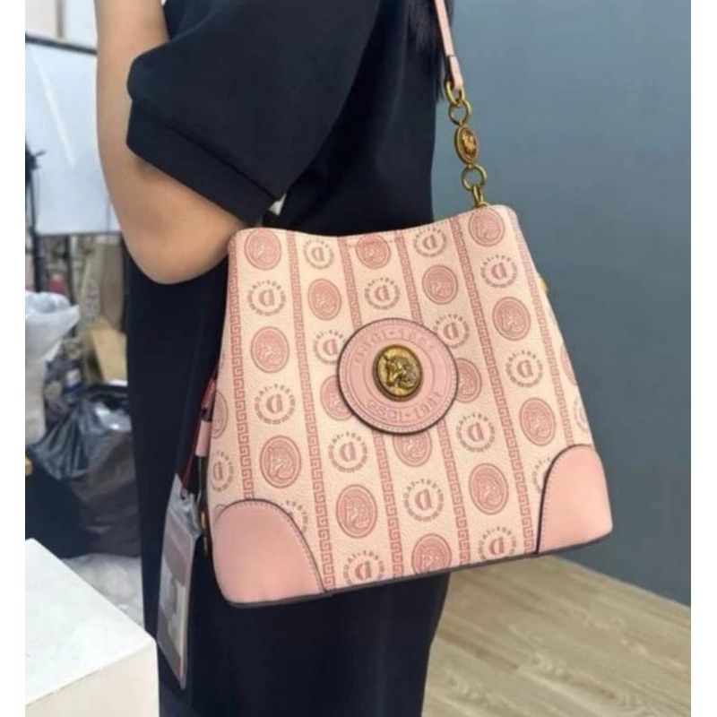 (LC) Tas selempang GUSACHI Hobo Pink LIMITED