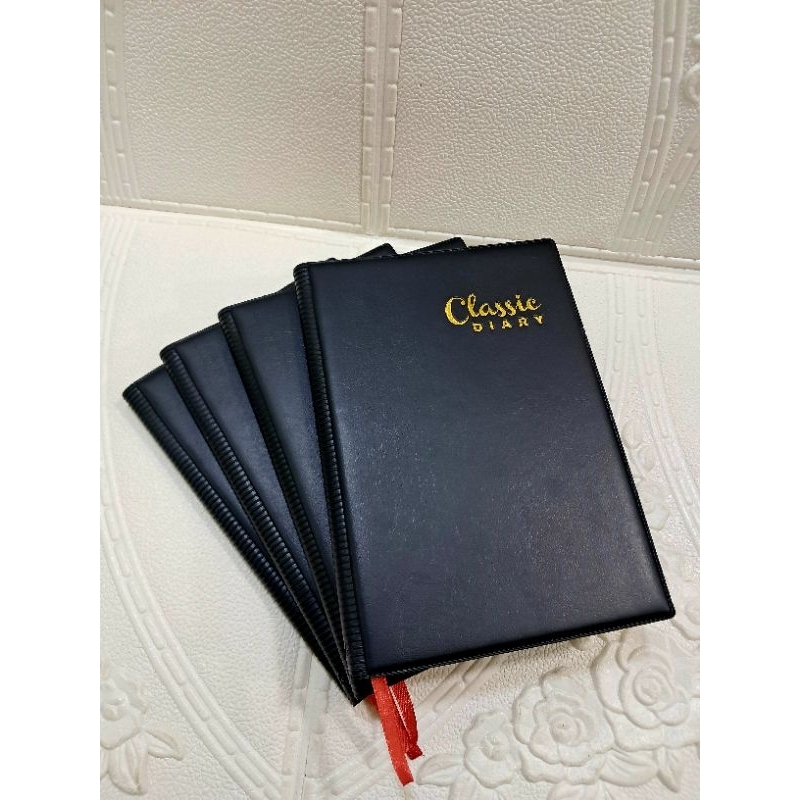 

BUKU AGENDA CLASSIC DIARY 2025