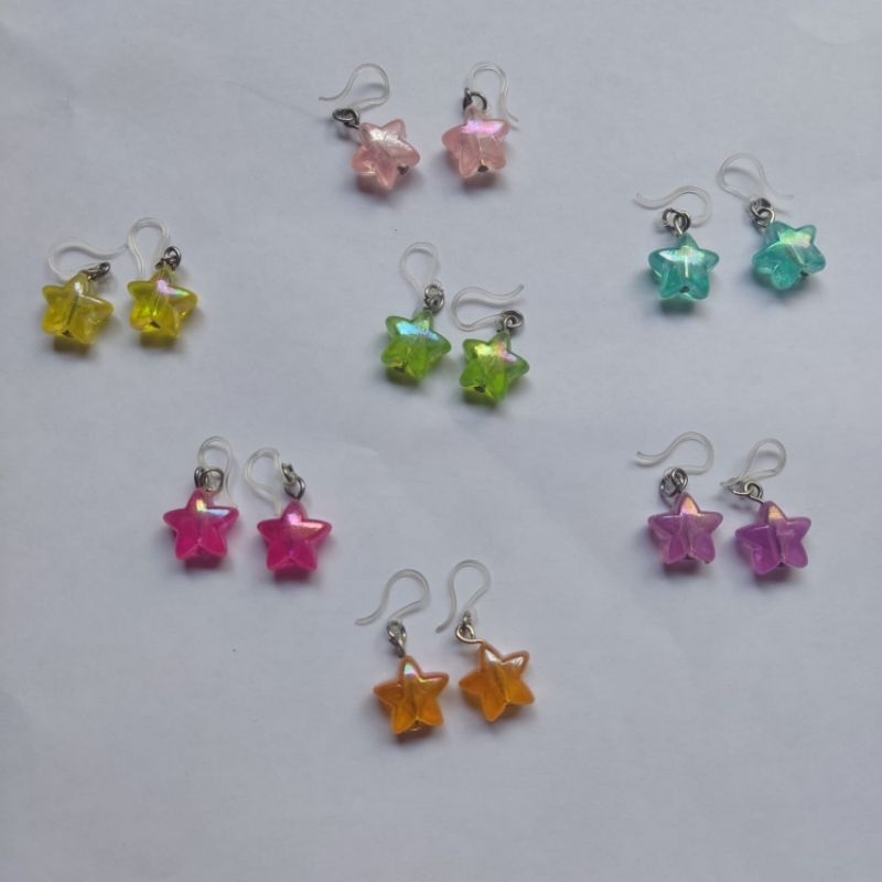 Anting bintang kait plastik