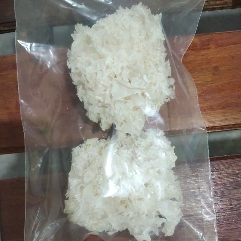 

Jamur Putih (Pek Bok Ni)