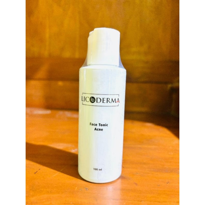 Licoderma Face Tonic Acne