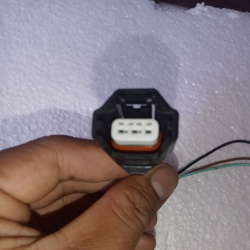 soket sensor ckp cmp Nissan Livina Serena Juke Evalia xtrial original