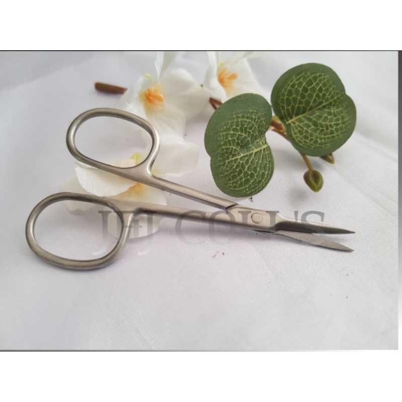 

Gunting Cekung / Buang Benang Bordir