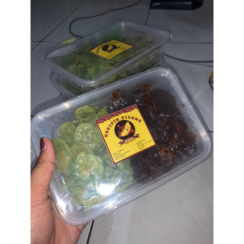 

KERIPIK PISANG COKLAT LUMER MIX 2 RASA