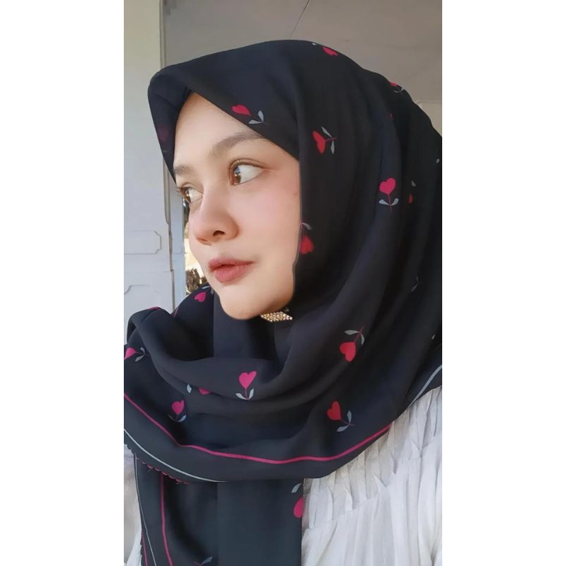 Hijab voal motif Tulip Love