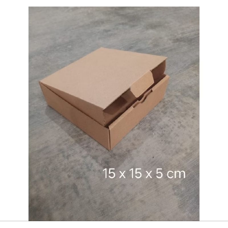 

kardus karton uk 15×15×5cm Die cut dan easy usage pao mini isi 4