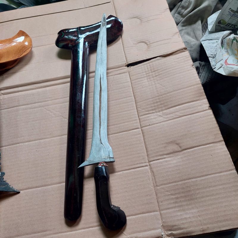 keris tilam pamengkang jagad