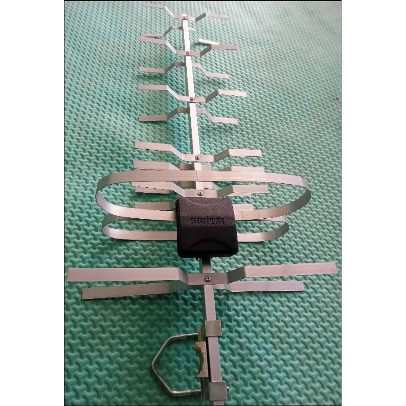 Antena Digital outdoor UHF malaysia Ringan & Peka