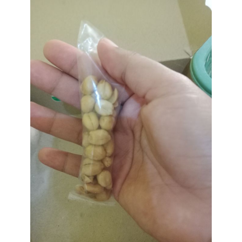 

kacang goreng